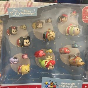 Disney 100 Tsum Tsum Holiday Pack Retro Reimagined.